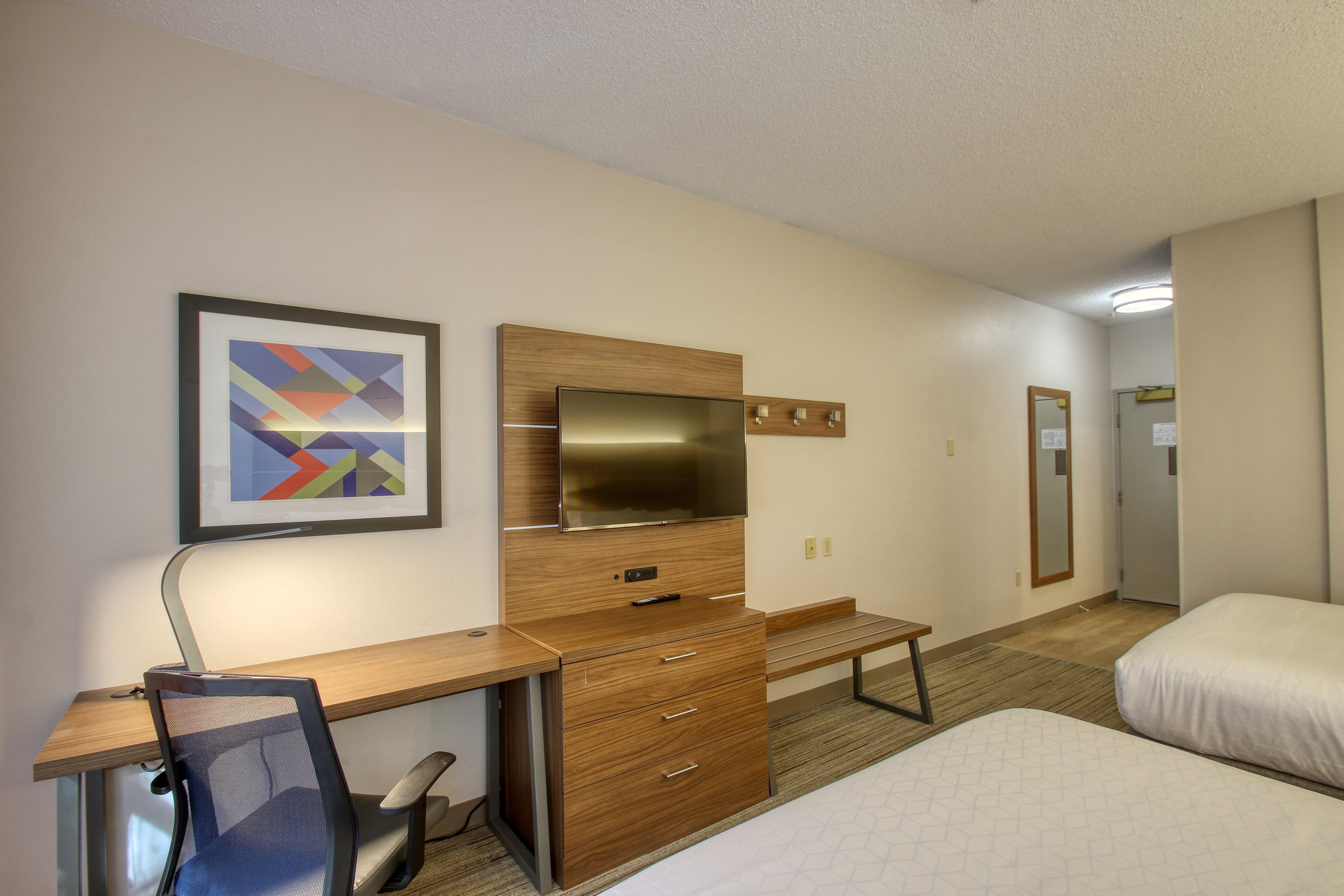 Holiday Inn Express Hotel & Suites Oshkosh - State Route 41 By Ihg Εξωτερικό φωτογραφία