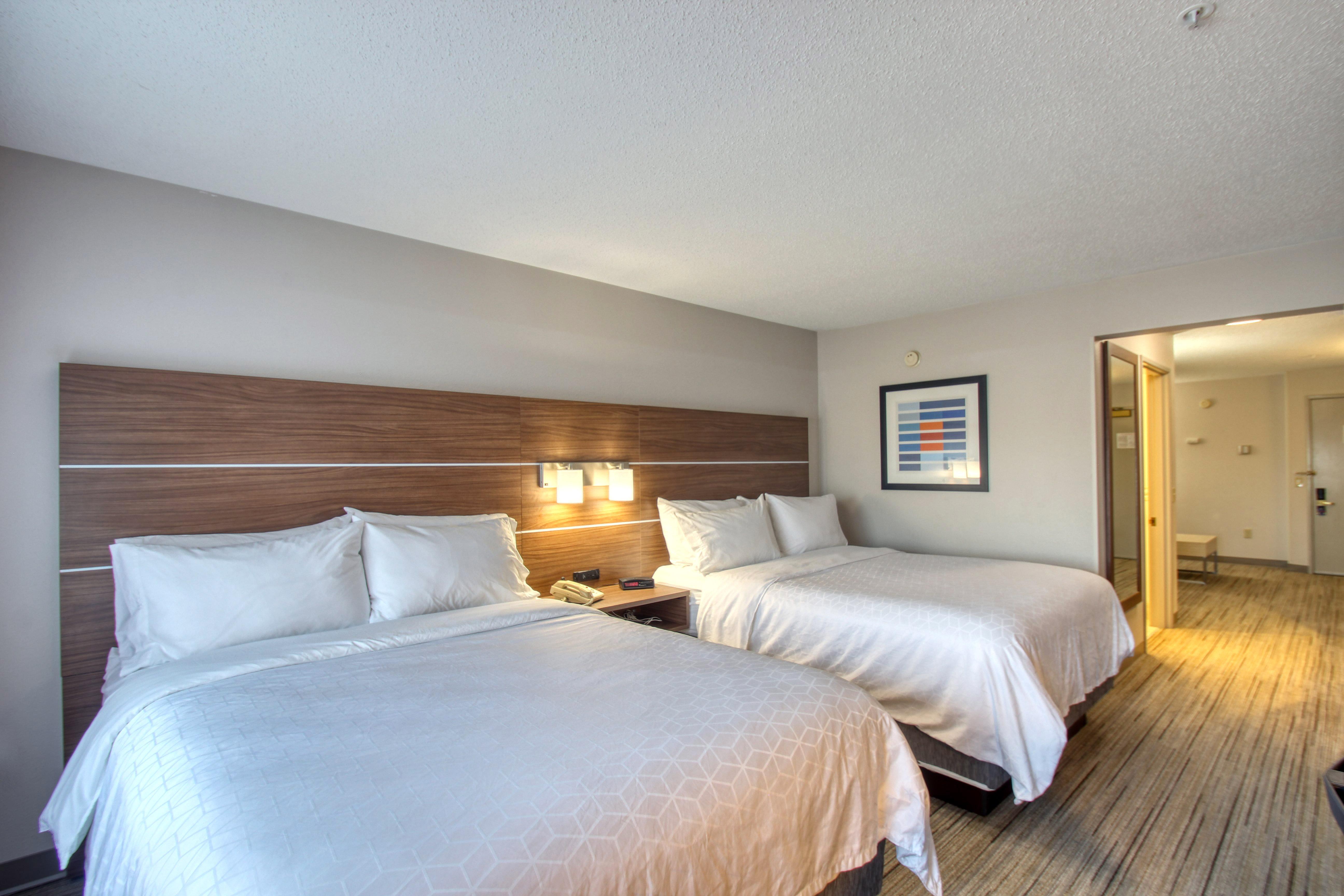 Holiday Inn Express Hotel & Suites Oshkosh - State Route 41 By Ihg Εξωτερικό φωτογραφία