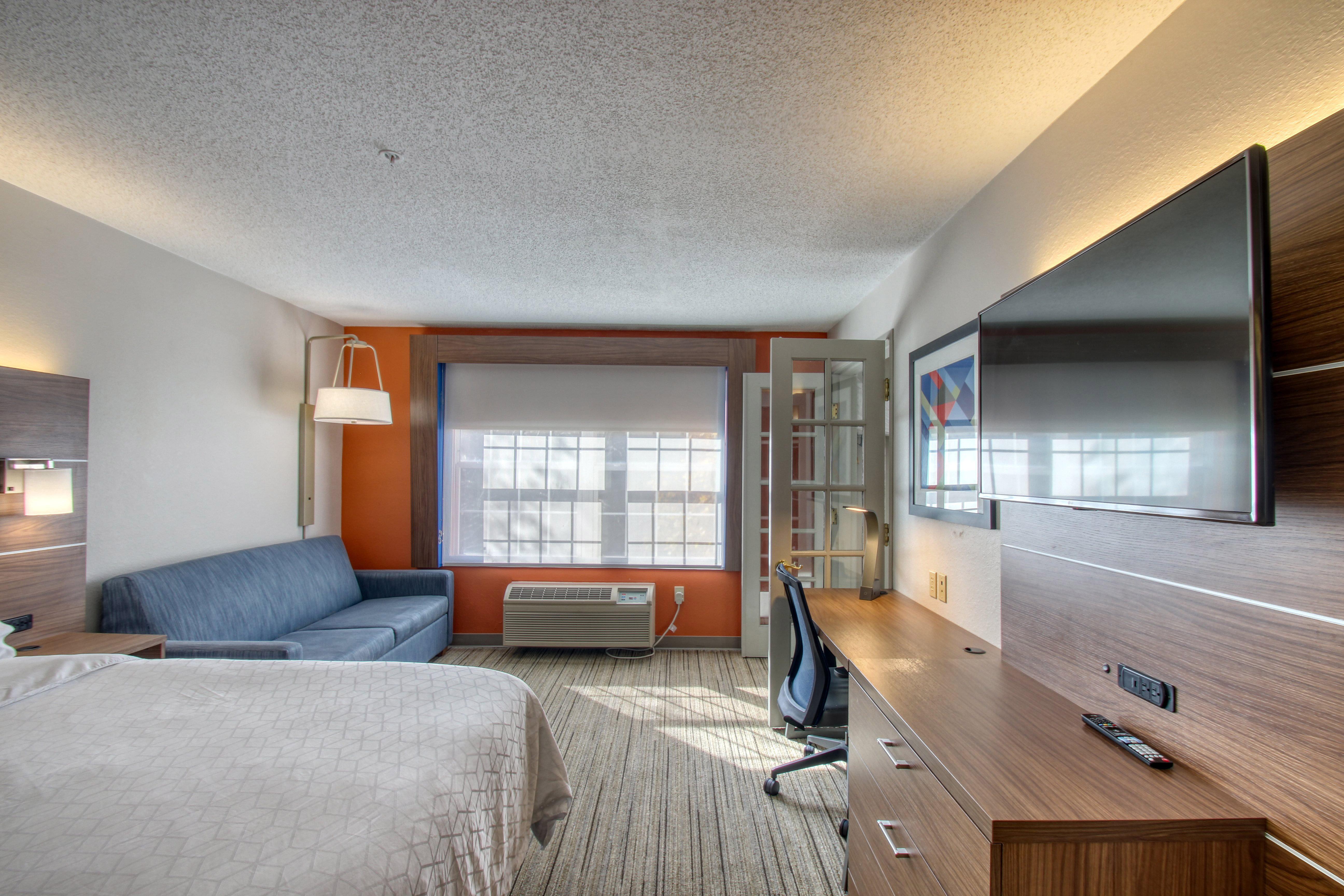 Holiday Inn Express Hotel & Suites Oshkosh - State Route 41 By Ihg Εξωτερικό φωτογραφία