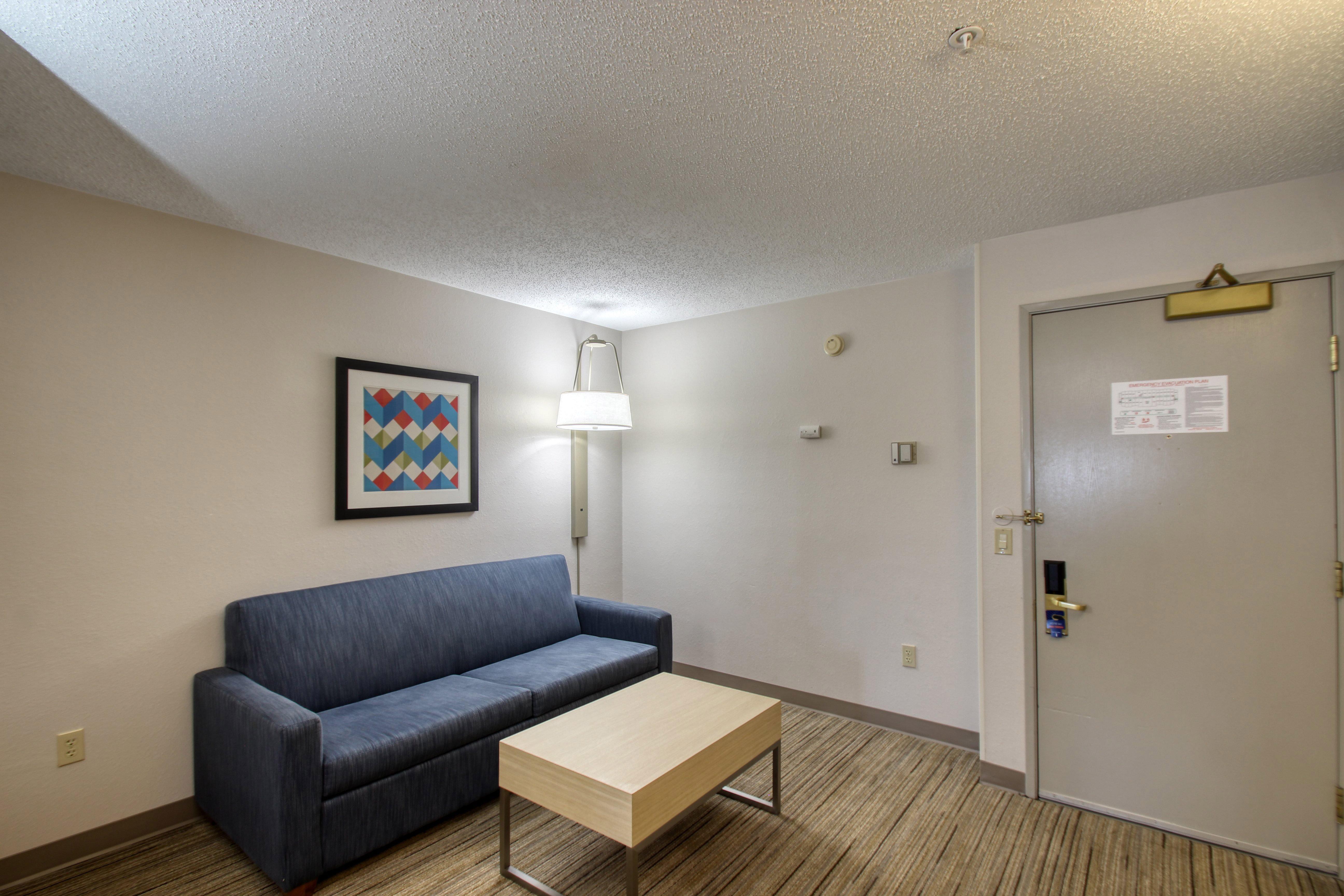 Holiday Inn Express Hotel & Suites Oshkosh - State Route 41 By Ihg Εξωτερικό φωτογραφία