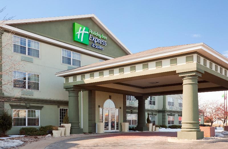Holiday Inn Express Hotel & Suites Oshkosh - State Route 41 By Ihg Εξωτερικό φωτογραφία